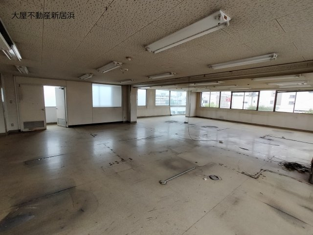 一宮町 　事業用 売ビル(建物全部)の内装