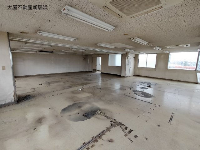 一宮町 　事業用 売ビル(建物全部)の内装