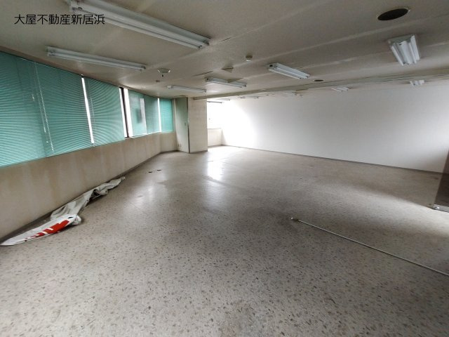 一宮町 　事業用 売ビル(建物全部)の内装
