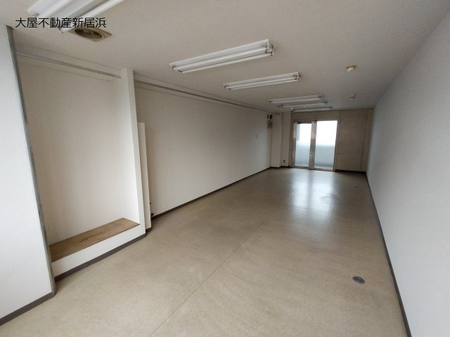 一宮町 　事業用 売ビル(建物全部)の内装