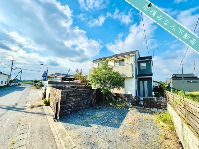 【中古戸建】伊勢崎市国定町一丁目（築12年）の外観|前面に建物がないので日当たり良好です！