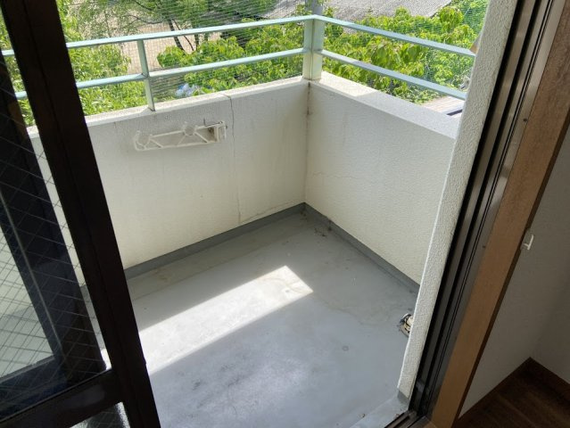 ハイム桃山のバルコニー
