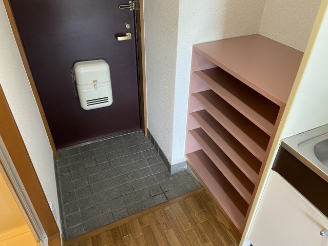 ハイム桃山の玄関