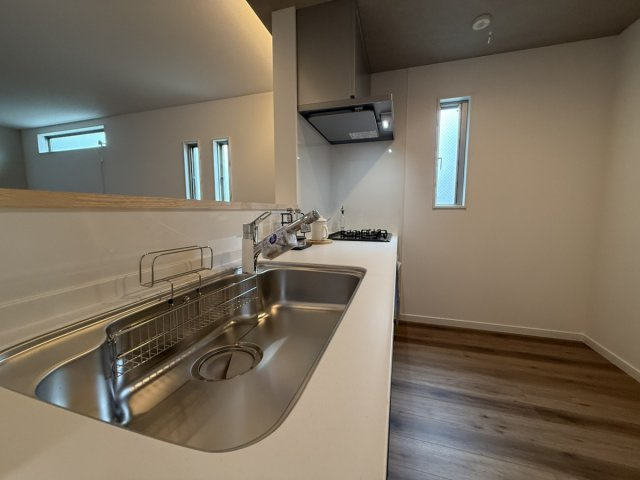 新築　南野1丁目の洋室