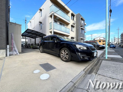 【駐車場】 | CASA MEDIO | 駐車場があるので、車を買う予定の方も安心です