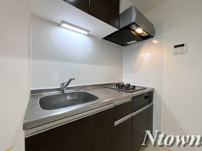 【キッチン】 | CASA MEDIO | キッチンでお料理をお楽しみください