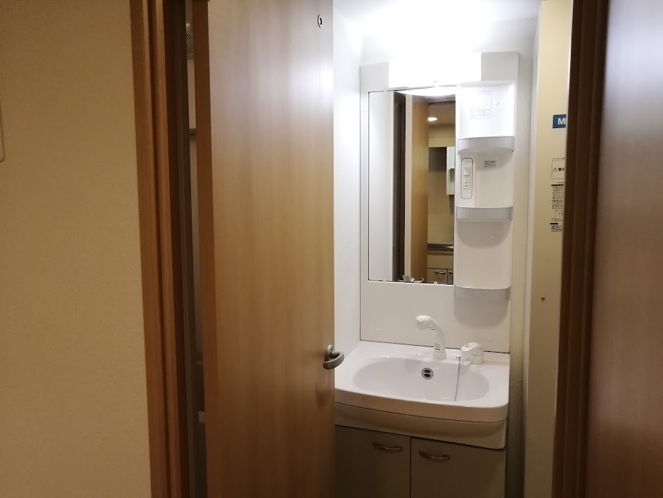 ハウスセゾン京大北の洗面所