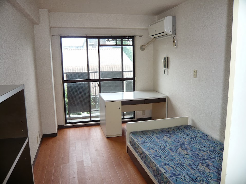 コーポ樋ノ口の洋室