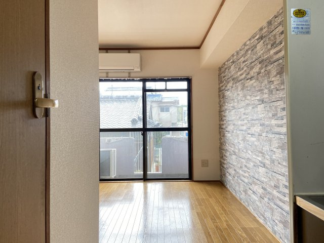 ダイバーシティ同志社の居間・リビング