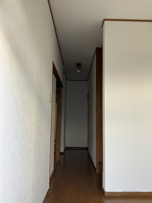 【玄関】 | 泉佐野市新町戸建て | きれいな玄関です