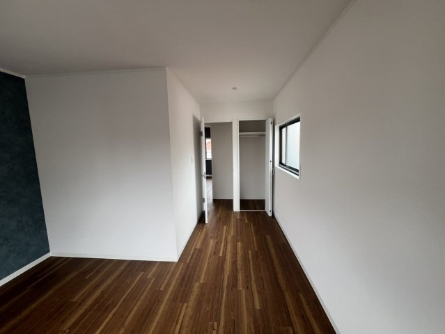 【寝室】 | 中野新町中古戸建 | ゆとりの広さです