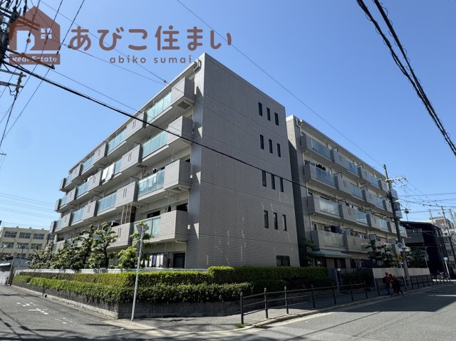 アドニス