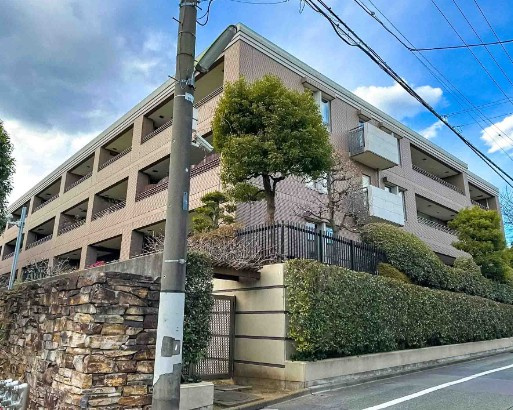 【外観】 | ご自宅から現地まで、当社スタッフがお車にて、「お迎え・お送り」をしております。ぜひお気軽にお問い合わせくださいませ♪