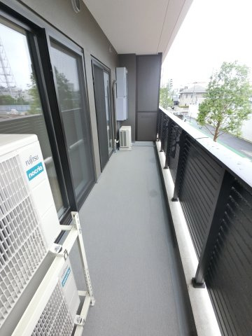 リーフシティ市川　ザ・レジデンスのバルコニー