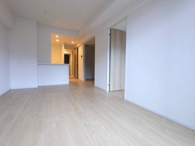 リーフシティ市川　ザ・レジデンスの居間・リビング