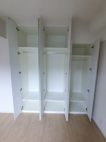 リーフシティ市川　ザ・レジデンスの収納