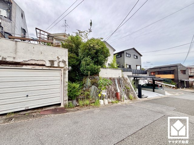 伏見区深草大亀谷万帖敷町の外観