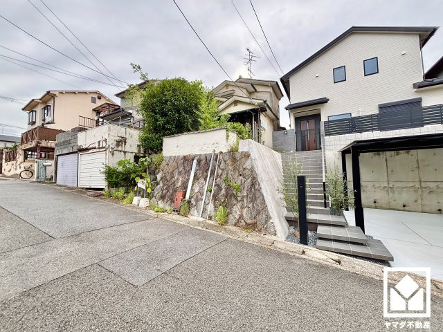 伏見区深草大亀谷万帖敷町の外観