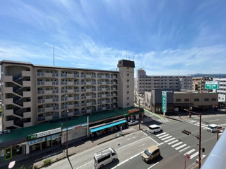 【展望】 | バルコニーの前面は道路なのでさえぎる建物もなく、陽当り良好です