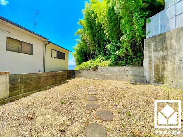 伏見区深草鞍ケ谷の外観