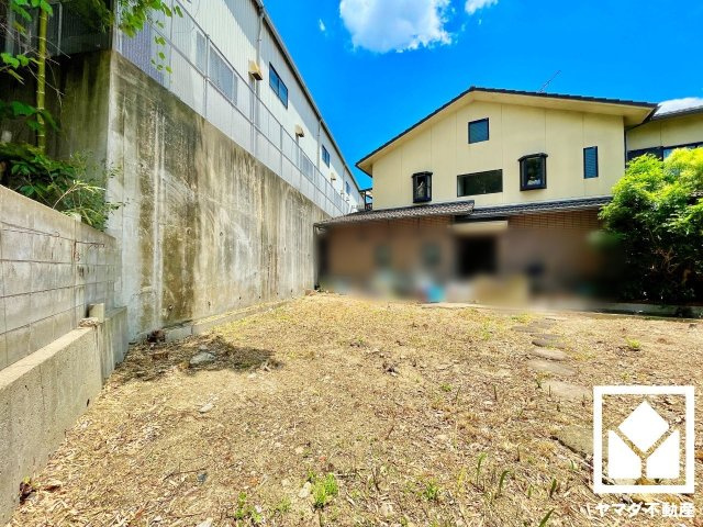 伏見区深草鞍ケ谷の外観