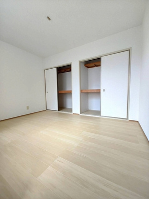 【内装】 | フローレンス森