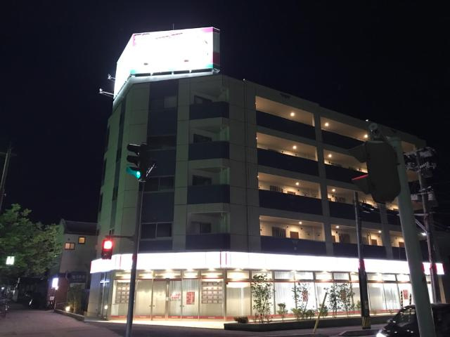 コンフェティの外観|外観写真（夜）