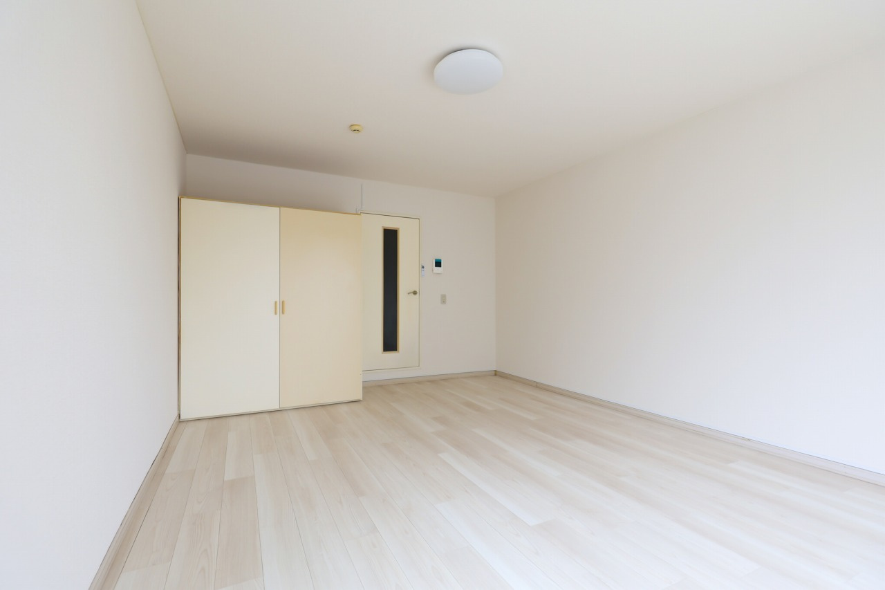 クレセントＭの洋室|2025年4月にクッションフロアに貼替ました