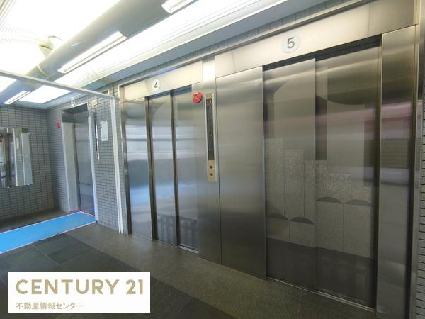 【エントランス】 | ベイシティ大阪センタープラザ | エレベーター３基あり、比較的待ち時間が少なく乗降できます！