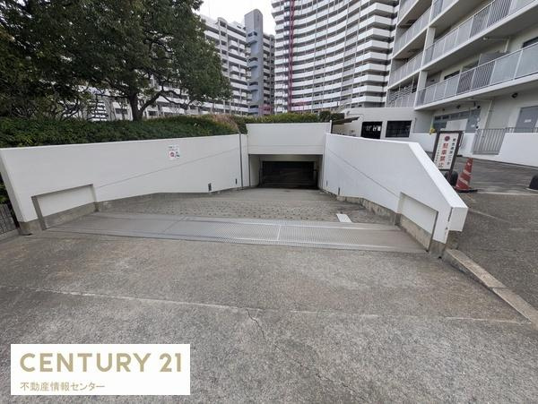 【駐車場】 | ベイシティ大阪センタープラザ