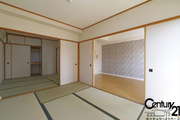 コスモ橿原神宮前の和室|■現地撮影写真■リビング横は６帖の和室になっています！