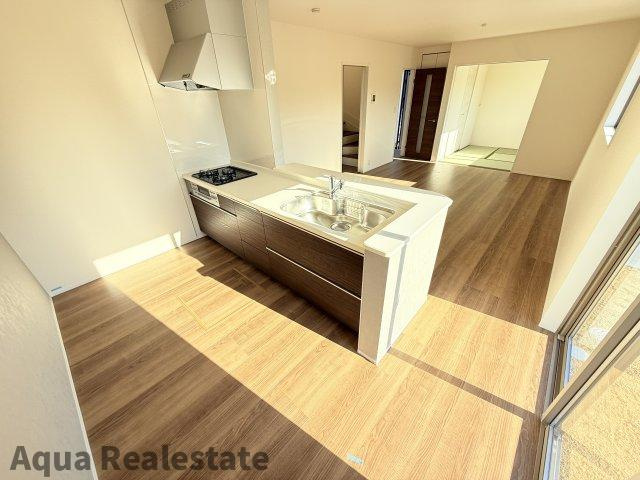 リーブルガーデン丸亀市飯山町第三の和室|柔らかい畳が心地よい和室