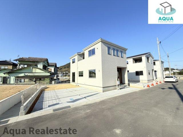 リーブルガーデン丸亀市飯山町第三