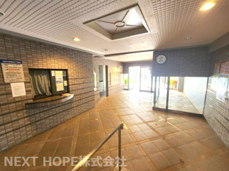 【エントランス】 | お掃除の行き届いたエントランスホールです♪