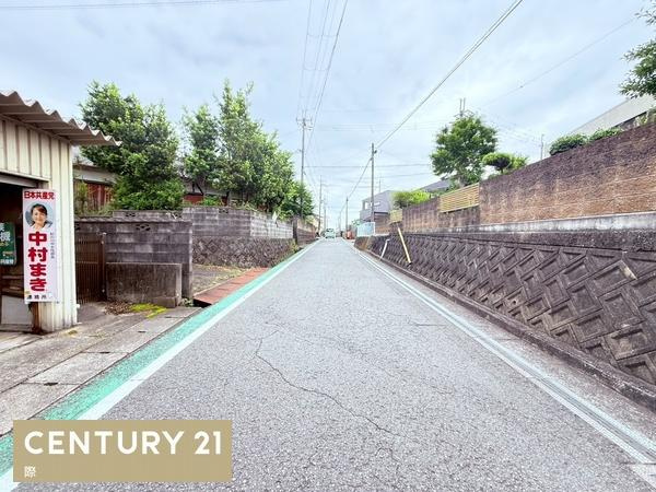 貴志川町長原　土地の前面道路含む現地写真