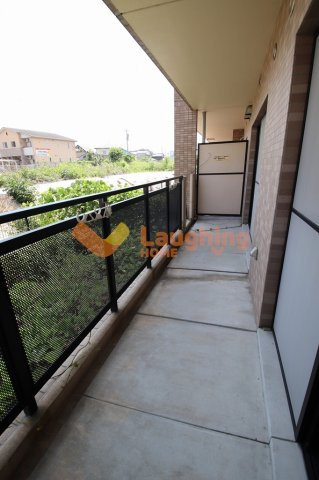 SUNDAY御井駅前のバルコニー|開放的で明るい空間を演出してくれるバルコニーです