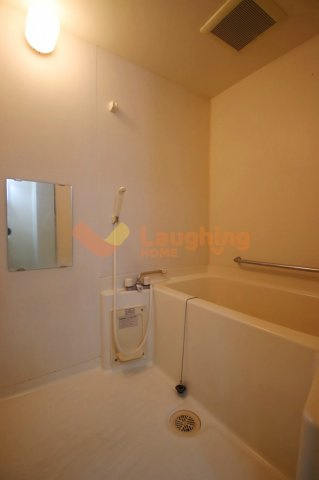 SUNDAY御井駅前の浴室|お風呂です