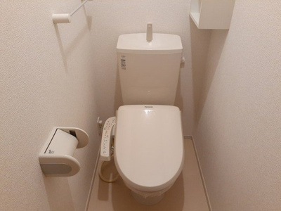 【トイレ】 | サニーサイド　ヴィラⅠ