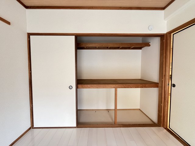オレンジマンションの収納