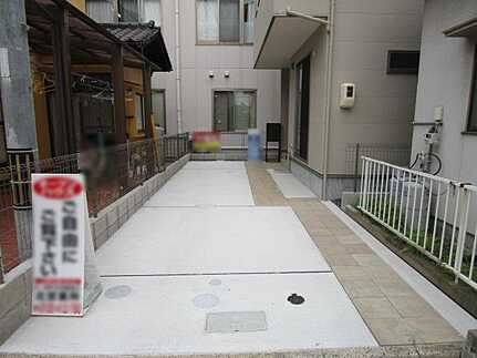 広島市安佐南区川内４丁目　新築一戸建ての駐車場