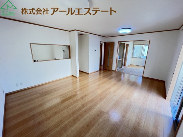 姫路市網干区田井　山陽電鉄「平松駅」徒歩18分の居間・リビング