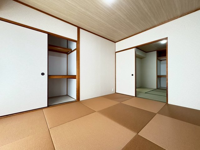 白川高層住宅5棟の和室