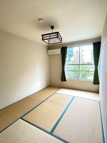 ハイツふじの和室