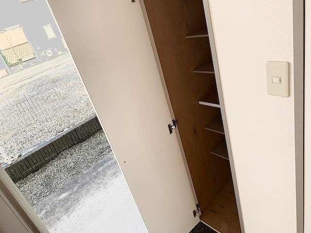 レオパレス北野の玄関