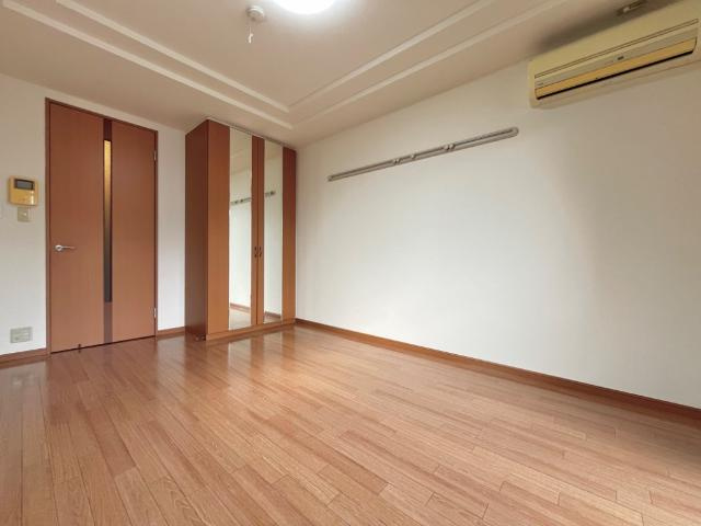 ベネッセ・黒川の内装|洋室