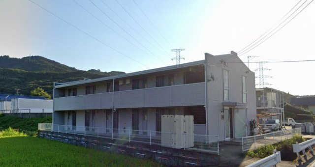 レオパレスフレーズ壱番館の外観