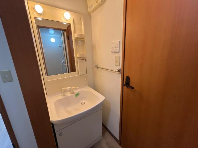 グランディール姫路の洗面所|洗髪洗面化粧台