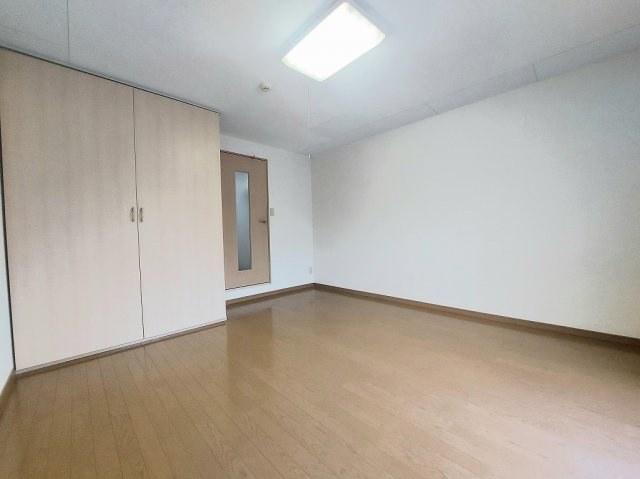 レオパレスＫＵＷＡＤＡの寝室