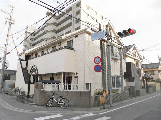 レオパレス姫路第３の外観