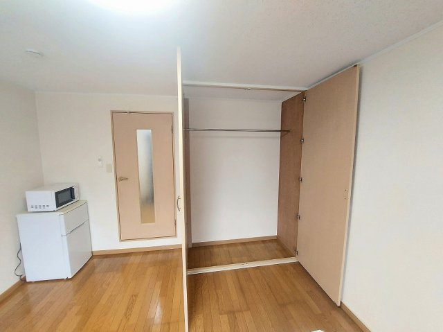 レオパレスフレーズ壱番館の内装